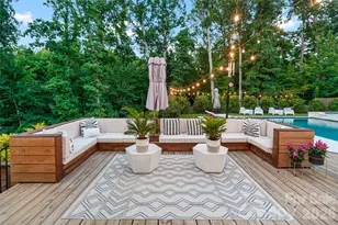 2201 Whilden Ct, Charlotte, NC 28211 - Photo 32