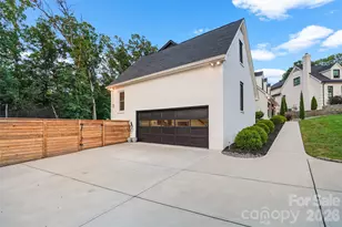 2201 Whilden Ct, Charlotte, NC 28211 - Photo 30