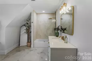 2201 Whilden Ct, Charlotte, NC 28211 - Photo 24