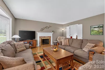 7 Mountainbrook Road, Asheville, NC 28805 - Photo 8