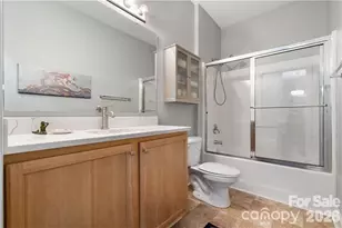 21228 Hickory St, Cornelius, NC 28031 - Photo 14