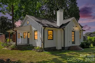 801 W Catawba Ave, Mount Holly, NC 28120 - Photo 1