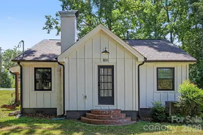 801 W Catawba Avenue, Mount Holly, NC 28120 - Photo 20
