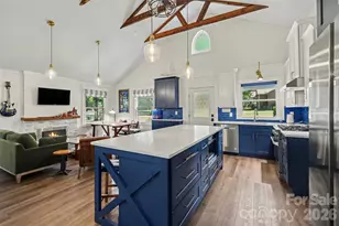 801 W Catawba Ave, Mount Holly, NC 28120 - Photo 10