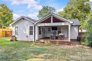2110 Stratford Ave, Charlotte, NC 28205 - Photo 6