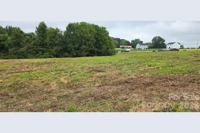 5C2 Tiffan Lane, Lincolnton, NC 28092 - Photo 4