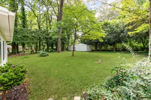 3326 Bonneville Dr, Charlotte, NC 28205 - Photo 30
