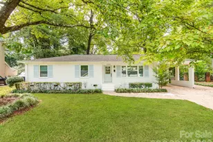 3326 Bonneville Dr, Charlotte, NC 28205 - Photo 1