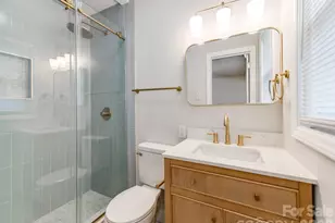 3326 Bonneville Dr, Charlotte, NC 28205 - Photo 26