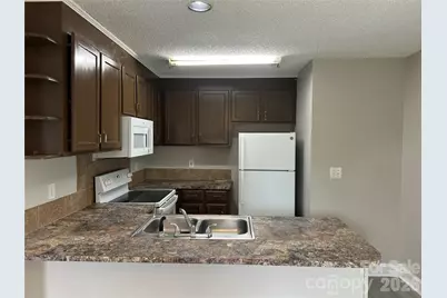 927 Floyd Lane, Gastonia, NC 28052 - Photo 6