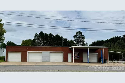 679 E Main Avenue, Taylorsville, NC 28681 - Photo 1