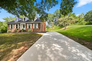 703 Wilmore St NE, Lenoir, NC 28645 - Photo 2