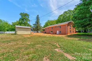 2903 Forbes Rd, Gastonia, NC 28056 - Photo 6