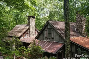 139 Boardinghouse Wy, Sylva, NC 28779 - Photo 2