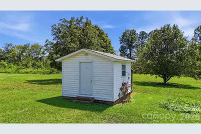 2185 E Ridge Road, Salisbury, NC 28144 - Photo 4