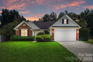 15707 Corsair Ct, Charlotte, NC 28278 - Photo 1