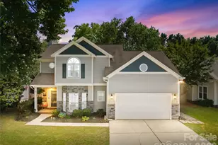141 Ashford Hollow Ln, Mooresville, NC 28117 - Photo 2