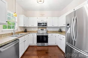 141 Ashford Hollow Ln, Mooresville, NC 28117 - Photo 12