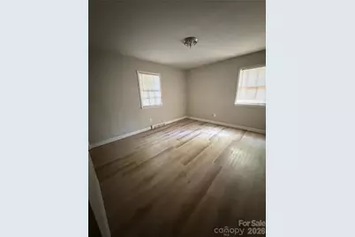 4731 Hidden Valley Road, Charlotte, NC 28213 - Photo 10