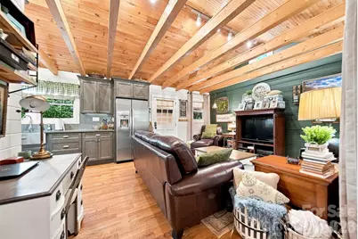 1068 5th Avenue Court NW, Hickory, NC 28601 - Photo 8