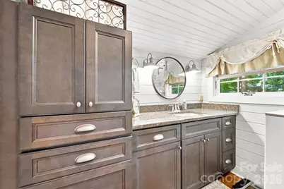 1068 5th Avenue Court NW, Hickory, NC 28601 - Photo 18