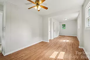 6338 Fairlane St, Hickory, NC 28602 - Photo 4