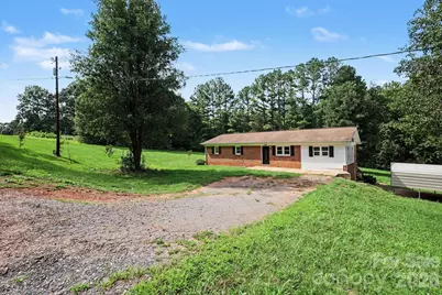 6338 Fairlane Street, Hickory, NC 28602 - Photo 18
