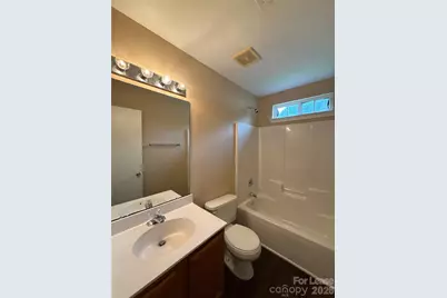 7037 Breeders Cup Circle, Charlotte, NC 28215 - Photo 12