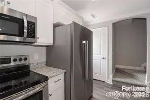 3967 Newhall Dr NW, Hickory, NC 28601 - Photo 14