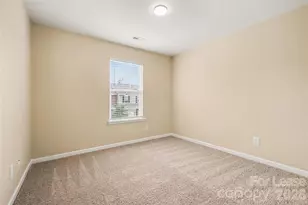 [Address not provided], Charlotte, NC 28213 - Photo 18