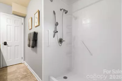 2015 12th Street Drive NW, Hickory, NC 28601 - Photo 38