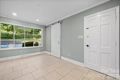 2015 12th Street Drive NW, Hickory, NC 28601 - Photo 18
