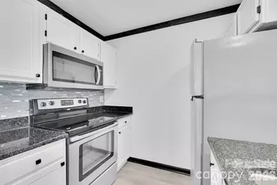 18755 Vineyard Point Lane, Cornelius, NC 28031 - Photo 16