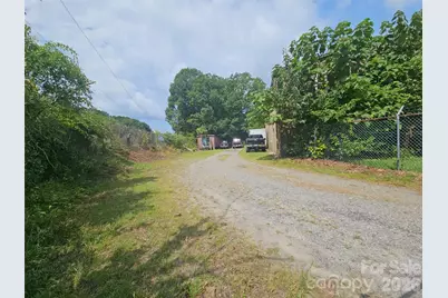 522 Buckeye Access Road, Swannanoa, NC 28778 - Photo 4