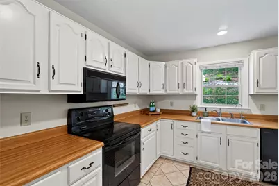 126 Pine Hill Drive, Swannanoa, NC 28778 - Photo 16