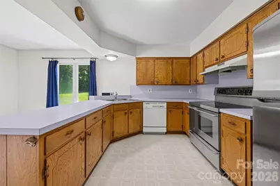 233 Laburn Avenue, Charlotte, NC 28214 - Photo 14