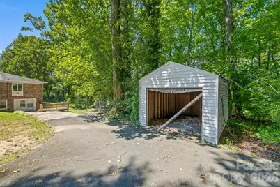 233 Laburn Avenue, Charlotte, NC 28214 - Photo 42