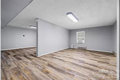 233 Laburn Avenue, Charlotte, NC 28214 - Photo 34
