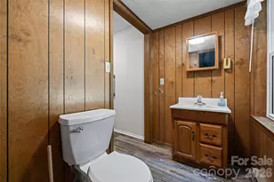 233 Laburn Ave, Charlotte, NC 28214 - Photo 40