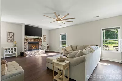 165 Rambler Lane, Blacksburg, SC 29702 - Photo 6