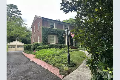 2001 Radcliffe Avenue, Charlotte, NC 28207 - Photo 1