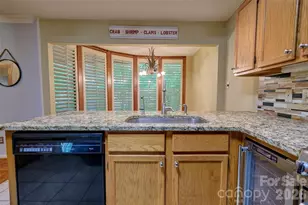 9 Cove Rd, Lake Wylie, SC 29710 - Photo 12