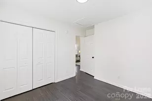 913 Tennyson Dr, Charlotte, NC 28208 - Photo 20