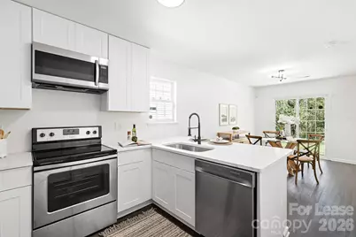 913 Tennyson Drive, Charlotte, NC 28208 - Photo 4