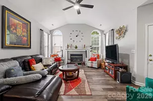 8057 Sultana Cir, Charlotte, NC 28227 - Photo 2