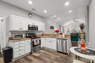 8057 Sultana Cir, Charlotte, NC 28227 - Photo 8