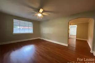 419 W 14th St, Salisbury, NC 28144 - Photo 2