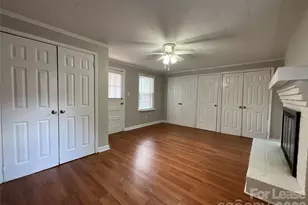 419 W 14th St, Salisbury, NC 28144 - Photo 6