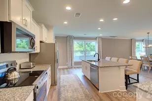 135 Sugg Trl, Weaverville, NC 28787 - Photo 2
