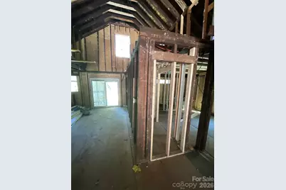 1804 Kennesaw Drive, Charlotte, NC 28216 - Photo 14